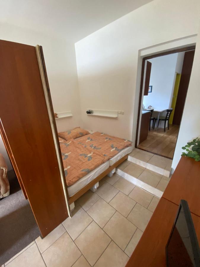 Apartman Pod Hradem Sobeslav Exterior photo